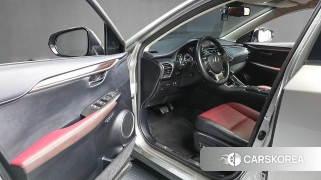 Lexus NX300h id 3880300 из Кореи 19