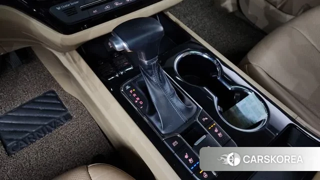 Kia The New Carnival id 3563300 из Кореи 19