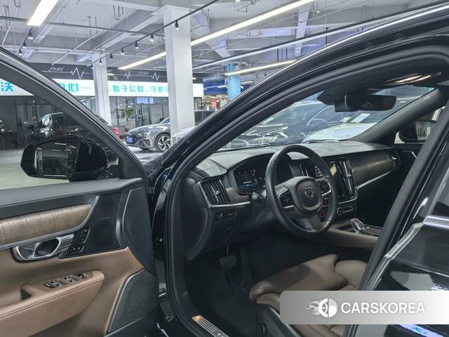 Volvo S90 id 3889132 из Китая 9