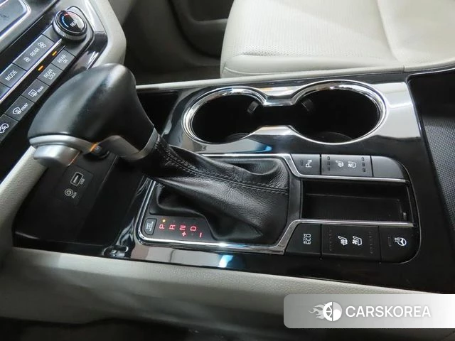 Kia The New Carnival id 4285335 из Кореи 19