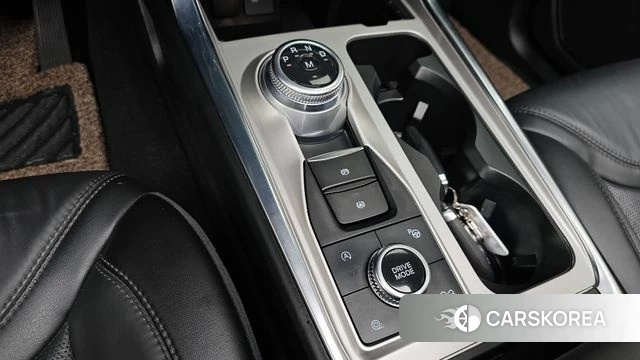 Ford Explorer 6th Generation id 4556458 из Кореи 31