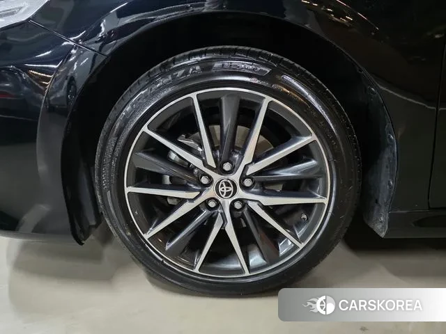 Toyota Camry (XV70) id 3492020 из Кореи 19