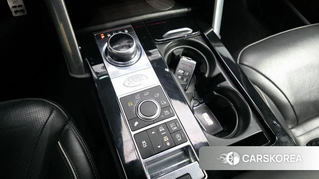 Land Rover Discovery 5 id 3829151 из Кореи 19