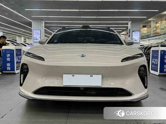 Weilai ET5 id 3913853 из Китая 15