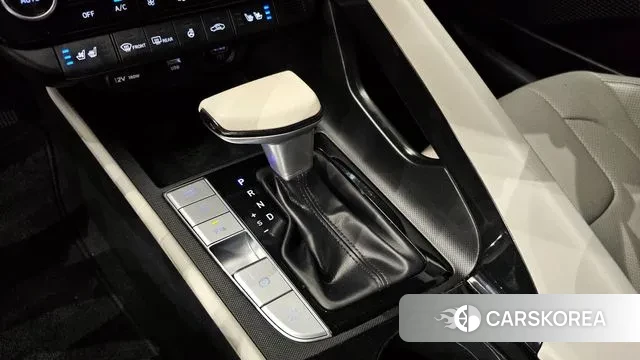 Hyundai Avante Hybrid (CN7) id 3273984 из Кореи 19