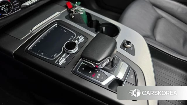 Audi Q7 (4M) id 3905282 из Кореи 19