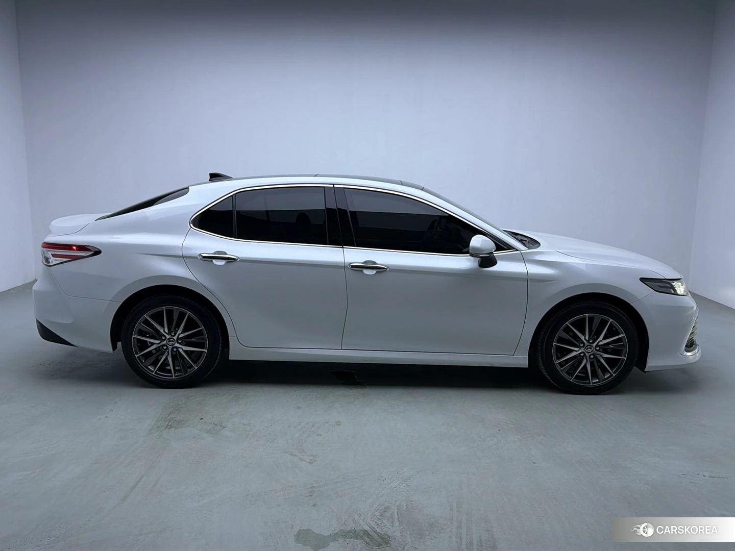 Toyota Camry id 4504967 из Китая 19