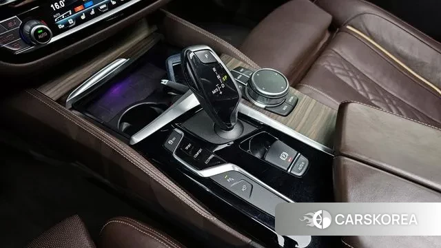 BMW 5 Series (G30) id 2990808 из Кореи 19