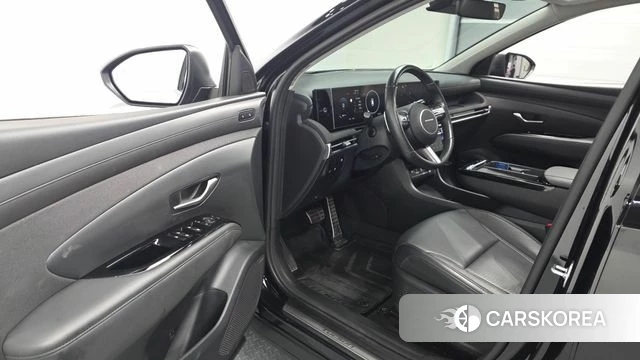 Hyundai The New Tucson (NX4) id 4560304 из Кореи 32