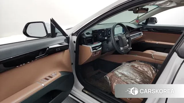 Hyundai Grandeur (GN7) id 3751351 из Кореи 19