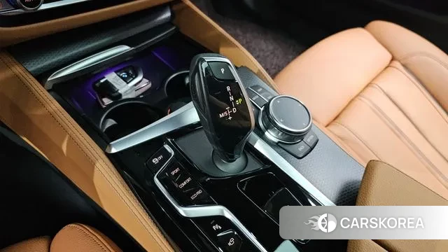 BMW 5 Series (G30) id 3058165 из Кореи 19