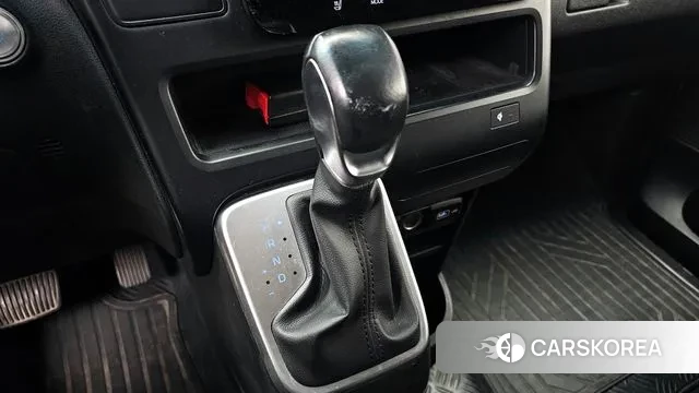 Hyundai Staria id 3524613 из Кореи 19