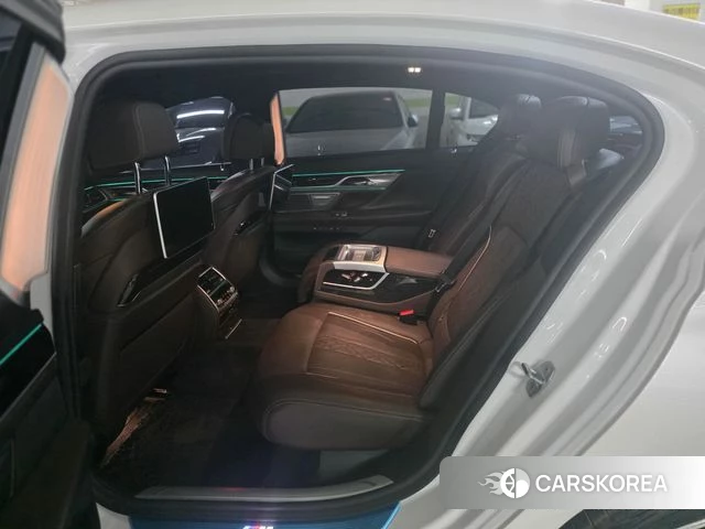 BMW 7 Series (G11) id 4900453 из Кореи 19