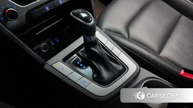 Hyundai Avante AD id 3439935 из Кореи 19