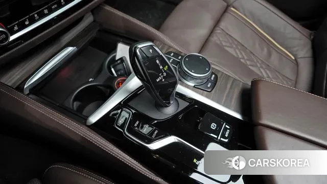 BMW 5 Series (G30) id 2965510 из Кореи 19