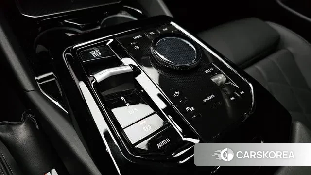 BMW 5 Series (G60) id 3400180 из Кореи 19