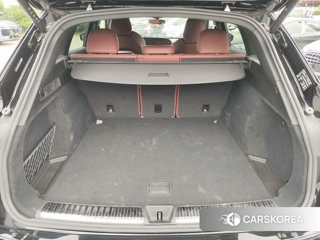 Audi Q5L id 4198918 из Китая 13