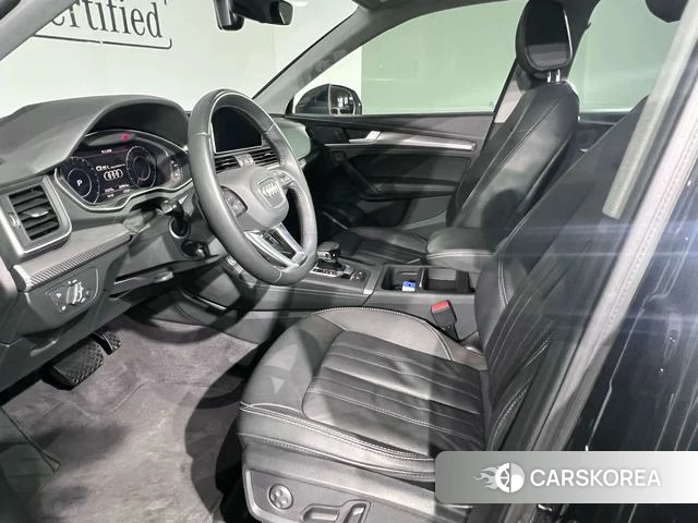 Audi Q5L id 4275844 из Китая 14