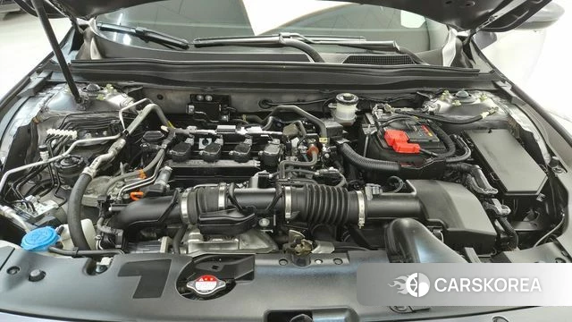 Honda Accord 10th Generation id 4302952 из Кореи 19