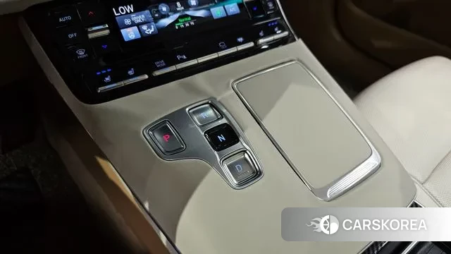 Hyundai The New Grandeur IG Hybrid id 3017667 из Кореи 19