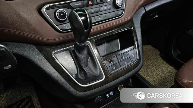 Hyundai The New Grand Starex id 4188472 из Кореи 19