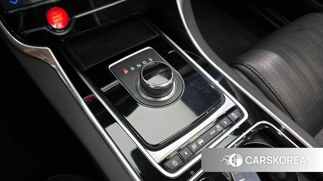 Jaguar XF (X260) id 4531120 из Кореи 19
