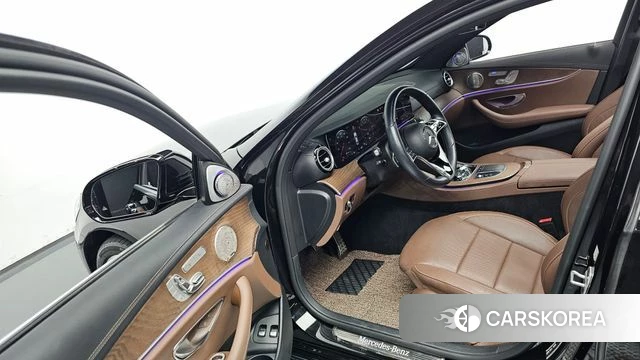 Mercedes-Benz E-Class W213 id 4344484 из Кореи 35