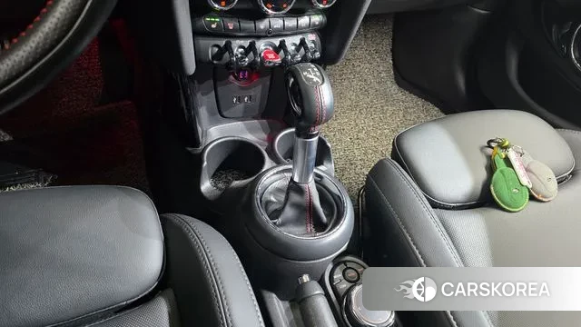 Mini Cooper S id 3713780 из Кореи 19