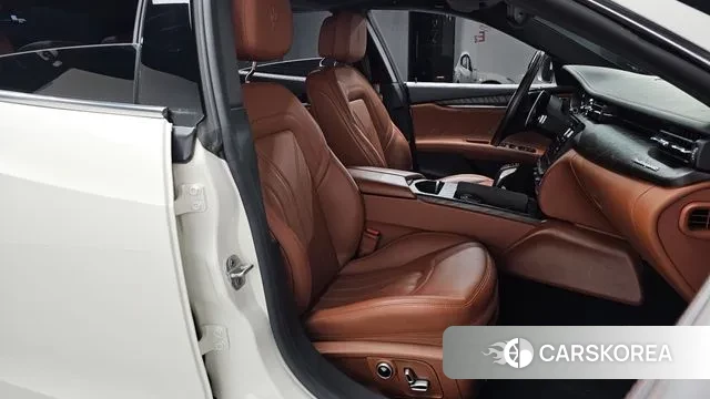 Maserati Quattroporte id 3037583 из Кореи 19