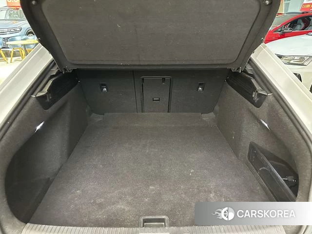 Volkswagen CC id 4297432 из Китая 34