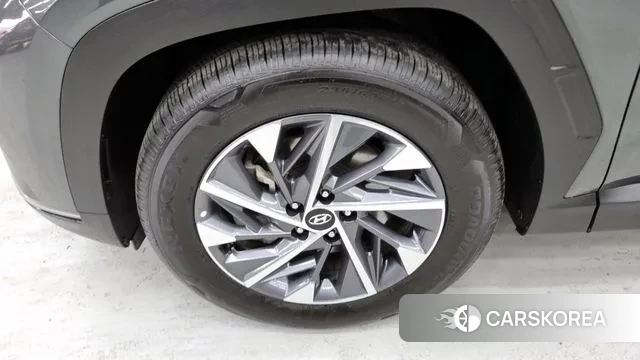 Hyundai Tucson (NX4) id 3591416 из Кореи 17