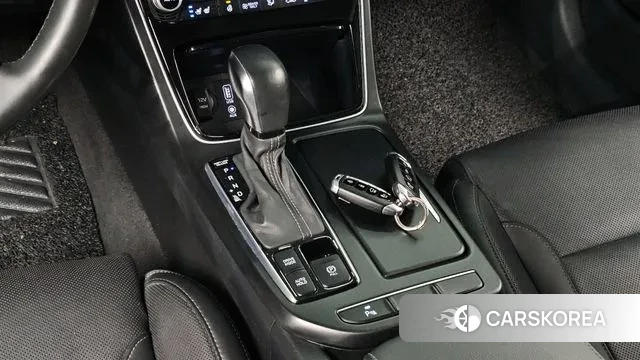 Hyundai Grandeur IG Hybrid id 3045088 из Кореи 19