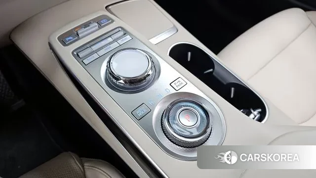 Genesis GV70 id 3026625 из Кореи 19