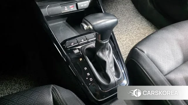 Kia Stonic id 3325393 из Кореи 19