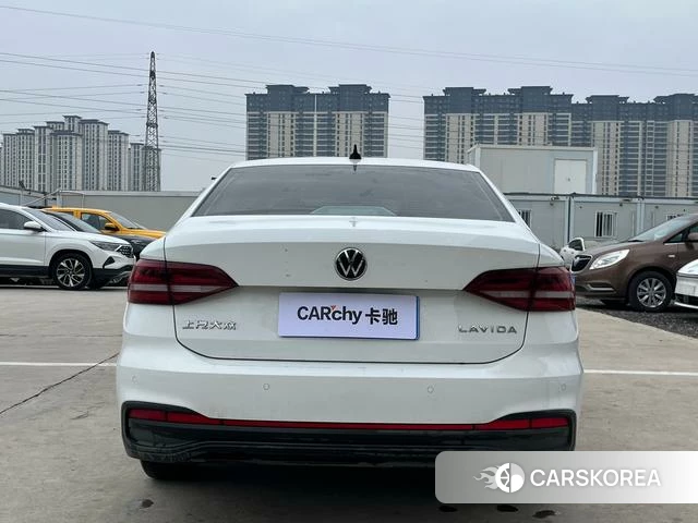 Volkswagen Lavida id 4260196 из Китая 12