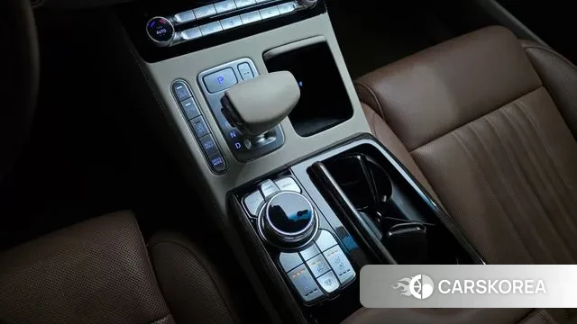 Genesis G90 id 3597932 из Кореи 19