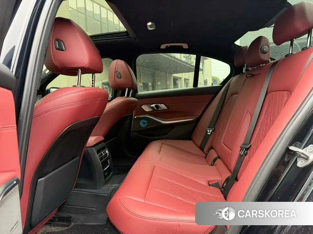 BMW 3 series id 4271249 из Китая 10