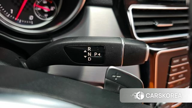 Mercedes-Benz GLE - Class W166 id 3911855 из Кореи 19