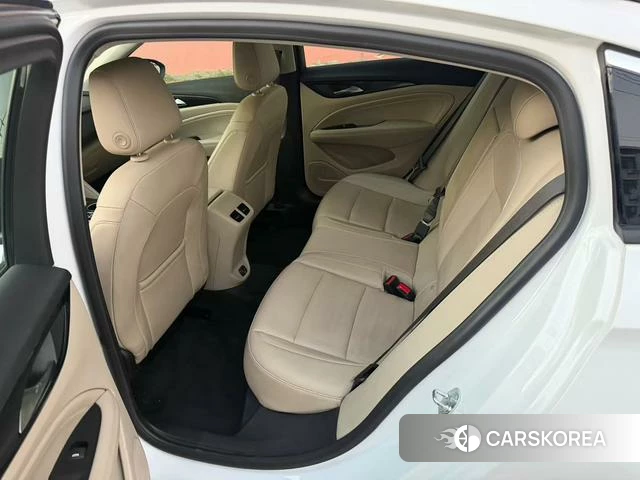 Buick Regal id 4241160 из Китая 9