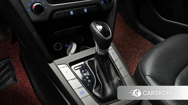 Hyundai Avante AD id 3845908 из Кореи 19