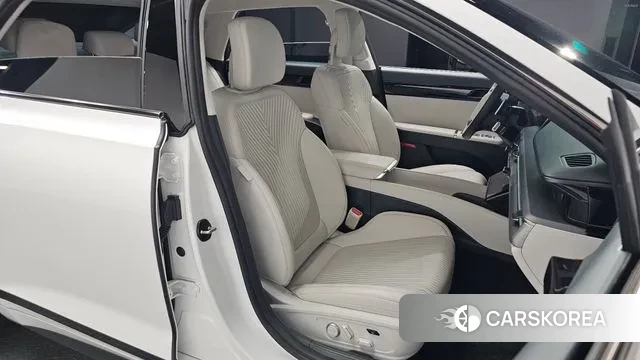 Hyundai Grandeur Hybrid (GN7) id 2988923 из Кореи 19