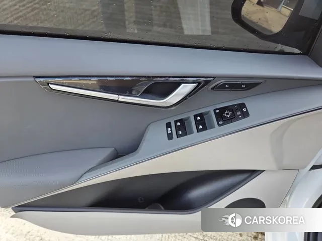 Kia Di Ol Nu Niro id 3042551 из Кореи 18