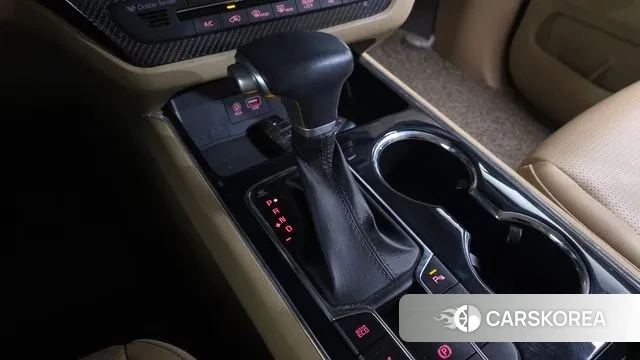 Kia The New Carnival id 3379875 из Кореи 19