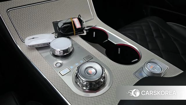 Genesis GV80 id 3952984 из Кореи 19