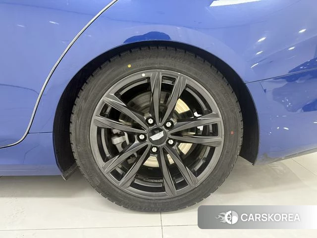 Cadillac CT4 id 3983306 из Китая 19