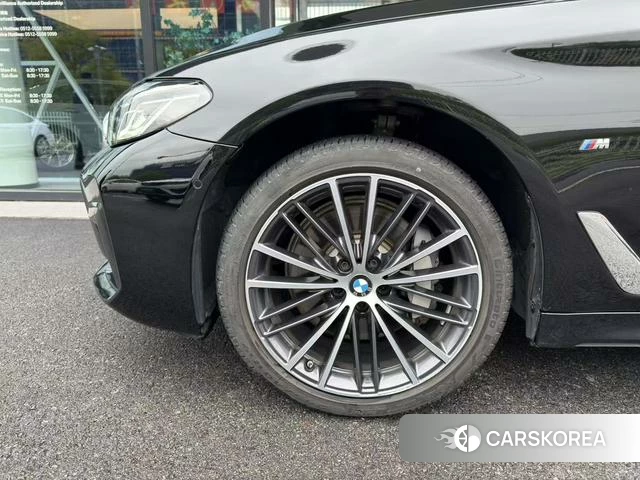 BMW 5 series id 4242139 из Китая 9