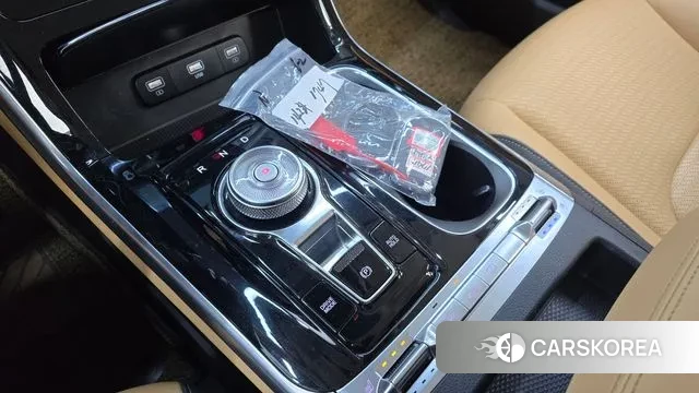 Kia Carnival 4th generation id 3322600 из Кореи 19