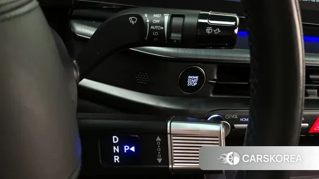 Hyundai Grandeur Hybrid (GN7) id 3031885 из Кореи 19