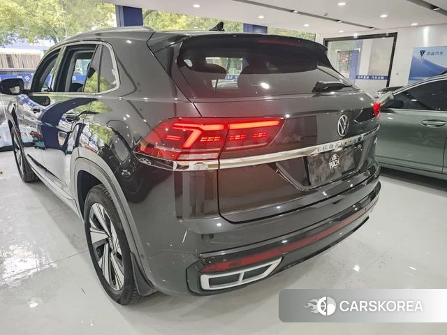 Volkswagen Tourang id 4353466 из Китая 11