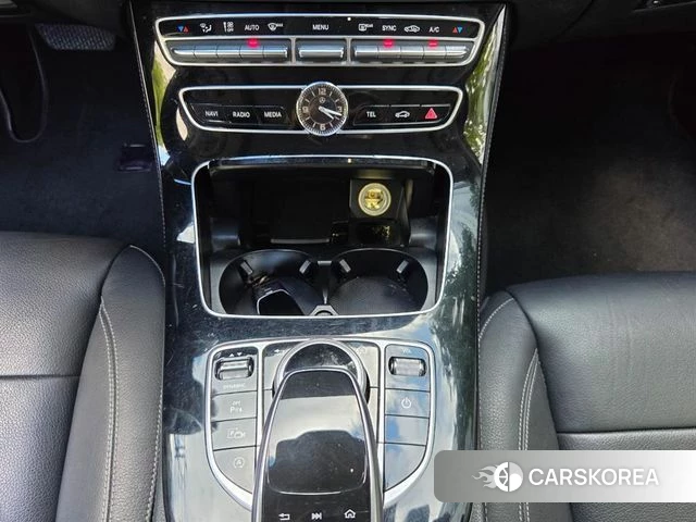 Mercedes-Benz E-Class W213 id 4728146 из Кореи 19